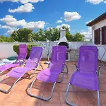 Charming With Pool In Barbariga Appartamento Peroj