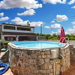 Charming With Pool In Barbariga * Peroj