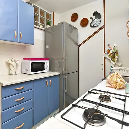 Charming With Pool In Barbariga *