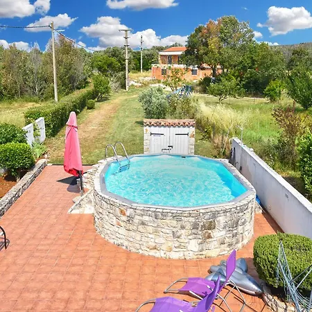 Charming With Pool In Barbariga 페로이