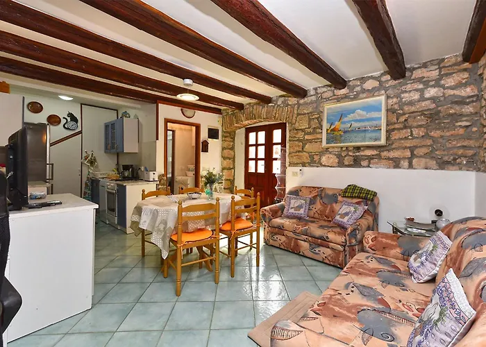 Charming With Pool In Barbariga Appartement Peroj